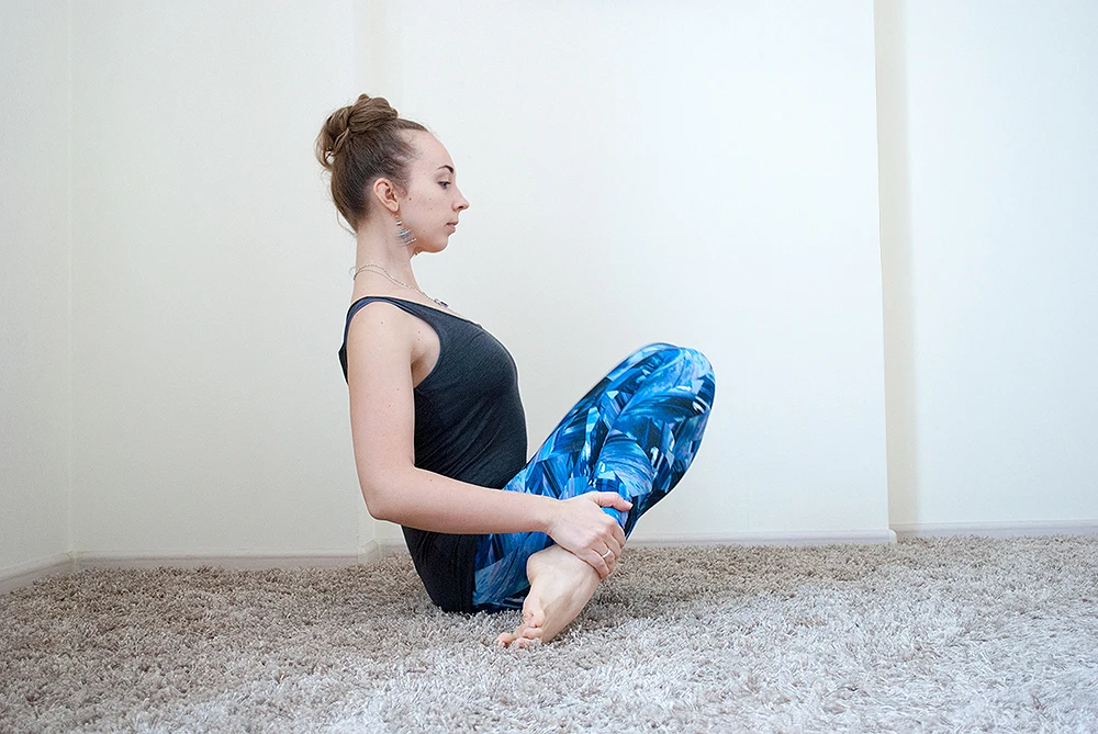 Step 3: Rise to standing position